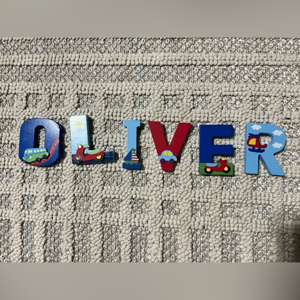 Jojo maman Bebe Colorful Wooden letters (Oliver)